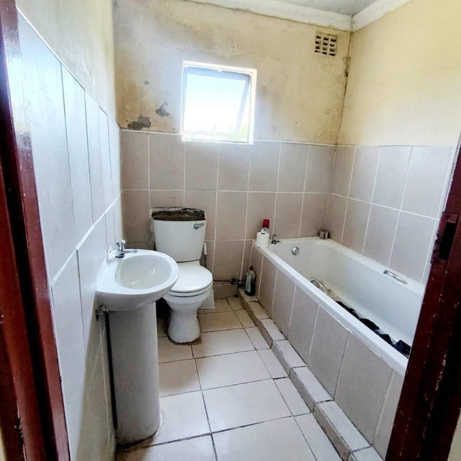 2 Bedroom Property for Sale in Mdantsane Nu 1 Eastern Cape